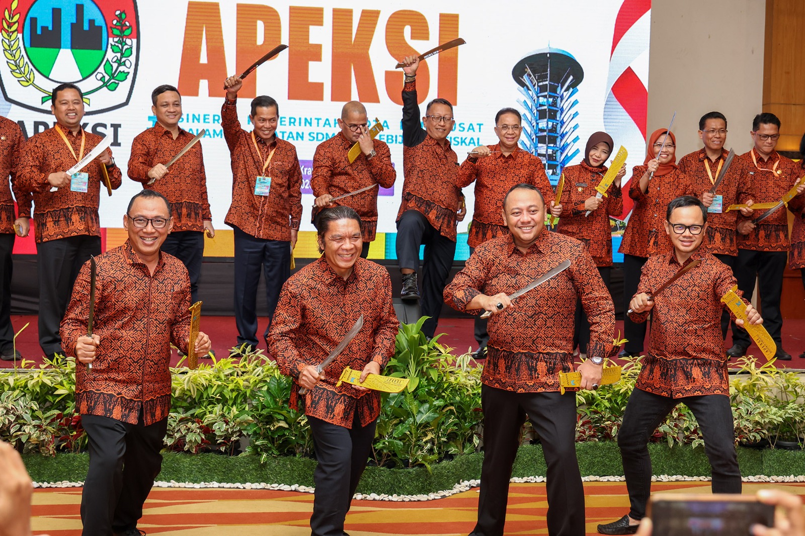 Buka Rakorkomwil III Apeksi, Pj Gubernur Banten Al Muktabar : Penting Aplikasikan Birokrasi Berdampak