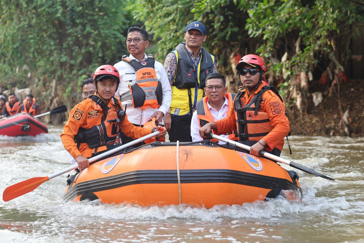 Petakan Penyebab Banjir, Gubernur Banten Andra Soni Susur Kali Angke
