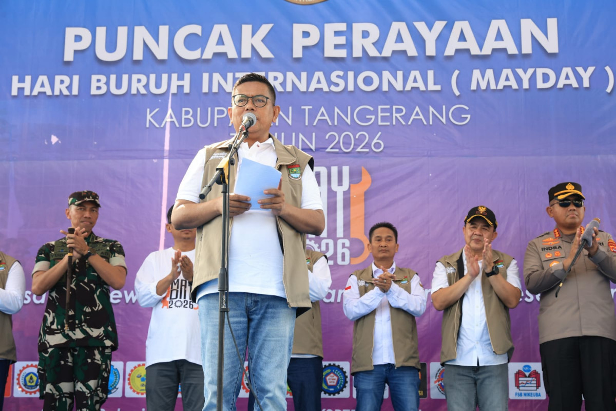 Gubernur Andra Soni Ajak Buruh dan Pengusaha Perkuat Kolaborasi Demi Kemajuan Industri Banten