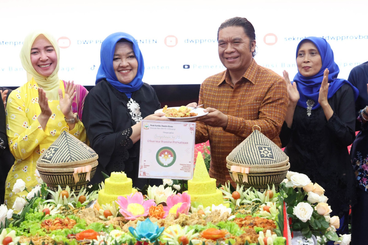 Pj Gubernur Al Muktabar: Selamat HUT Ke-25 Dharma Wanita Persatuan Provinsi Banten
