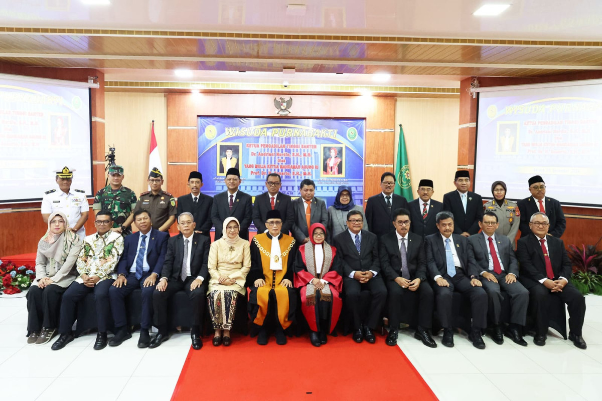 Pj Sekda Usman Asshiddiqi Qohara Hadiri Wisuda Purnabakti Ketua Pengadilan Tinggi Banten Andriani Nurdin