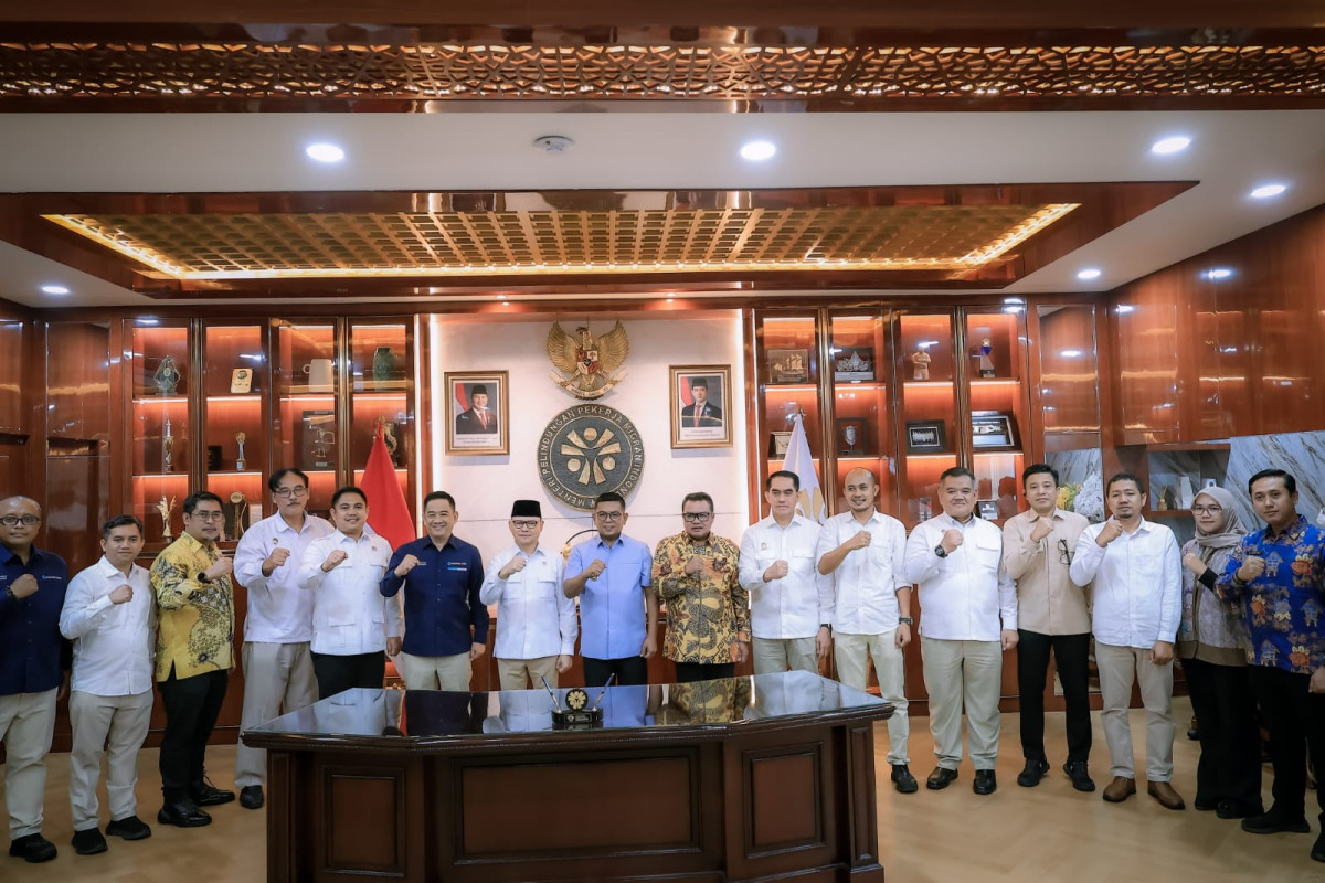 Gubernur Banten Andra Soni dan Menteri Mukhtarudin Perkuat Pelindungan Pekerja Migran Asal Banten