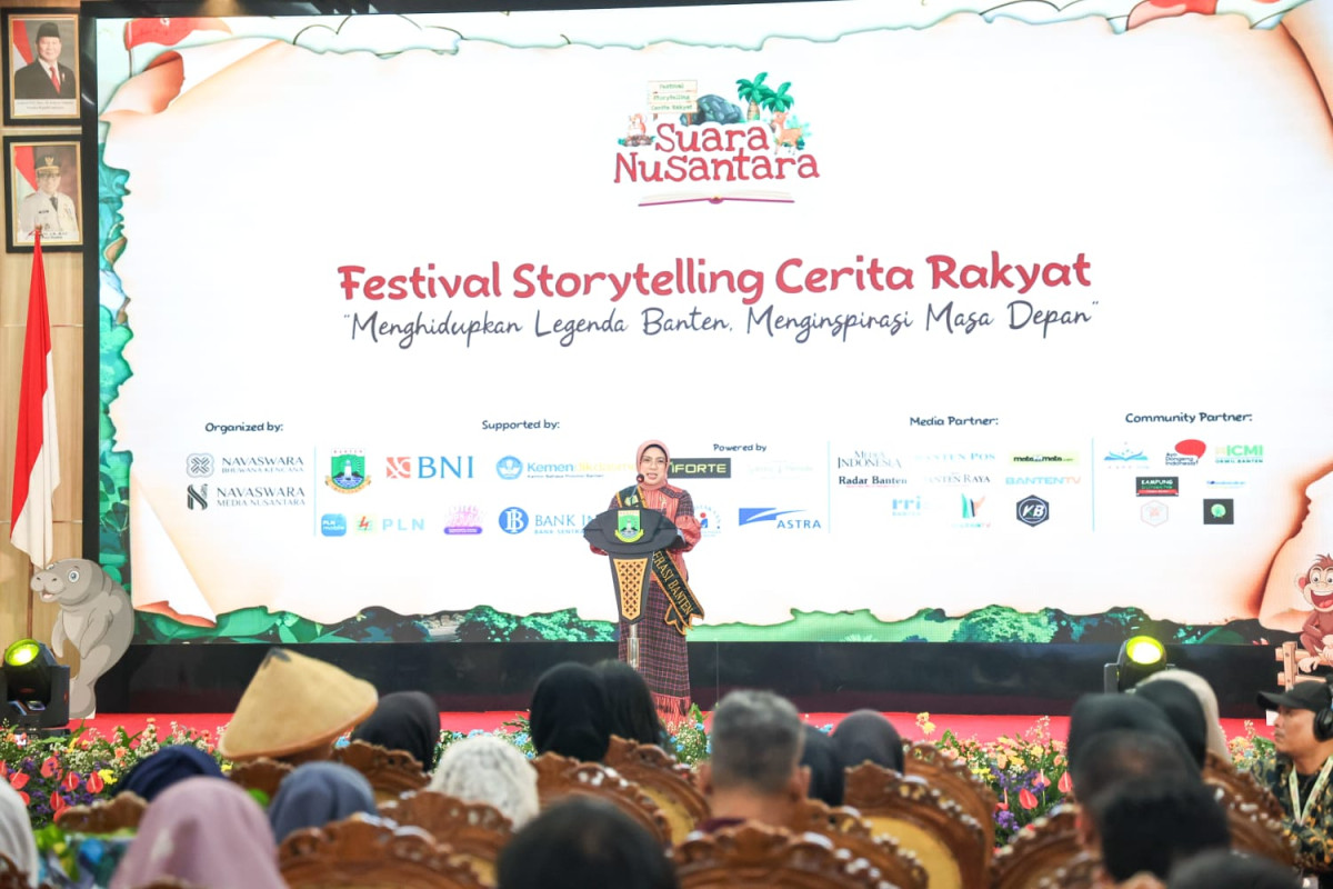 Tinawati Andra Soni Ajak Anak-anak Banten Perkuat Literasi Lewat Mendongeng