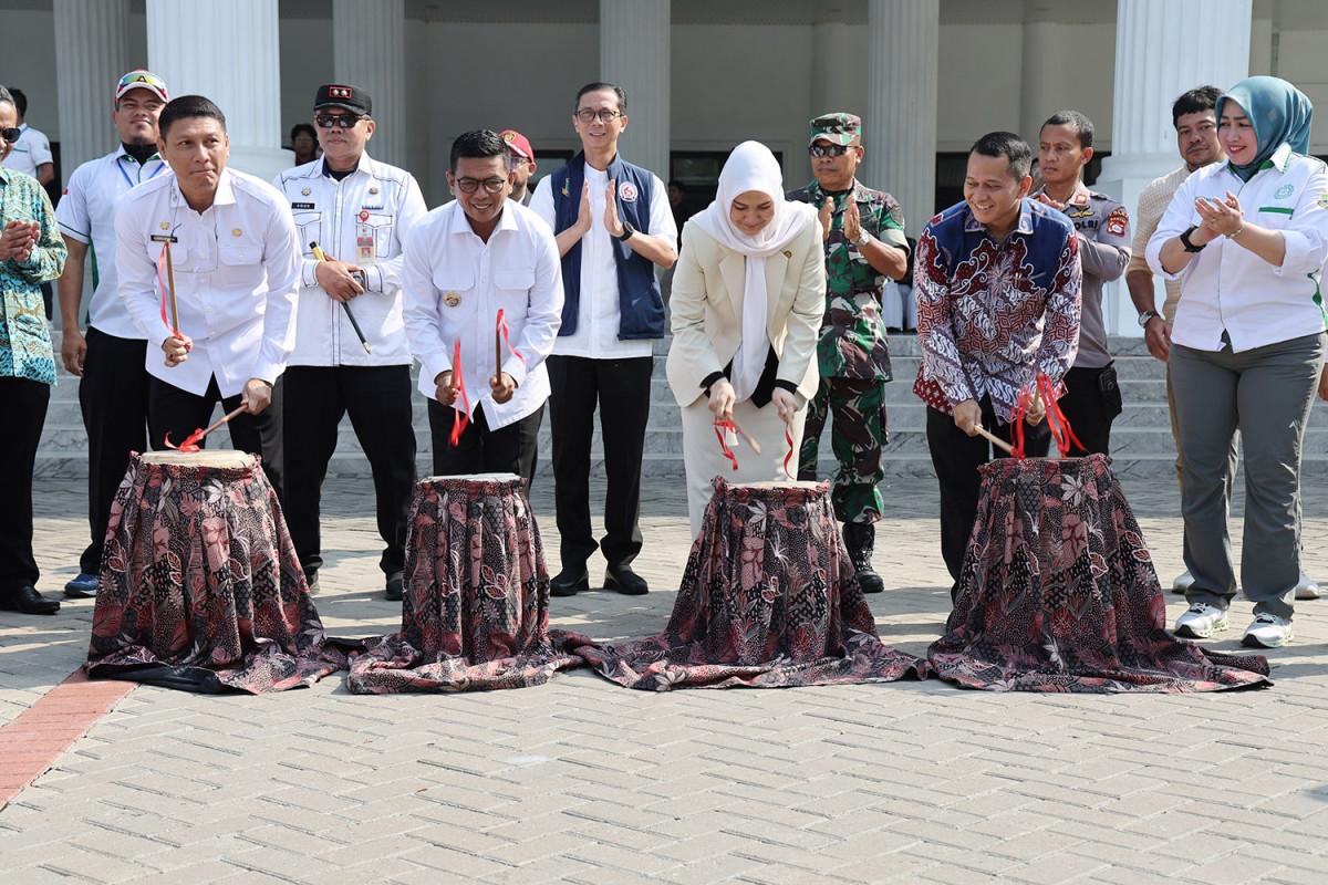 Gubernur Banten Andra Soni: Baris Berbaris dan Upacara Bendera Tumbuhkan Jiwa Kepemimpinan dan Kedisiplinan di Generasi Muda