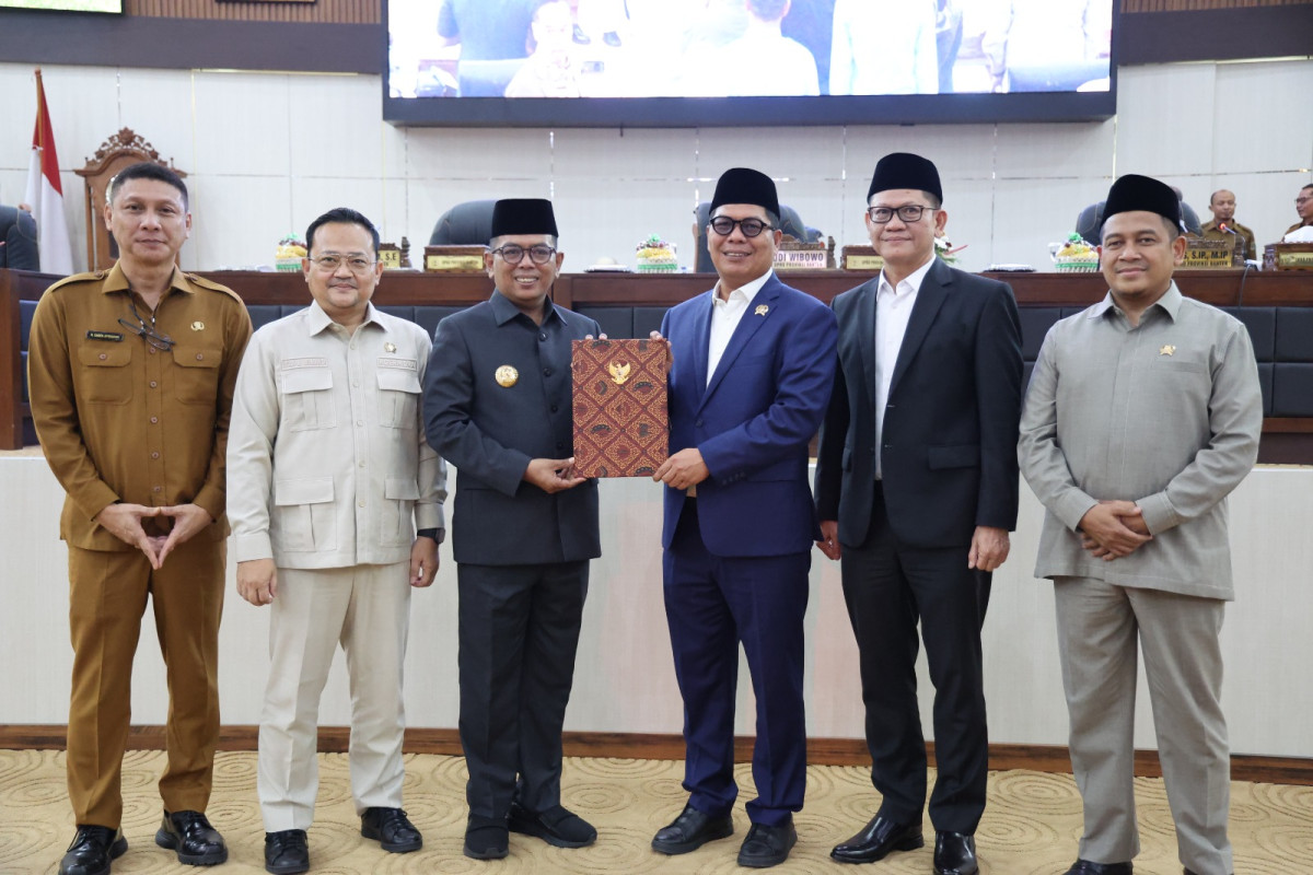 Gubernur Banten Andra Soni Tegaskan Komitmen Pemprov Banten Untuk Perbaiki dan Tingkatkan Kinerja
