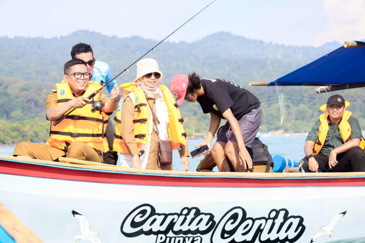 Pastikan Keamanan Jelang Nataru, Gubernur Banten Andra Soni Tinjau Kesiapan Wisata Anyer dan Carita