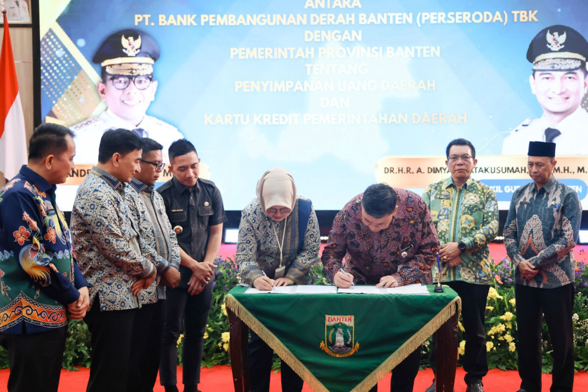 Gubernur Andra Soni Dorong Seluruh Pemda Pindahkan RKUD ke Bank Banten