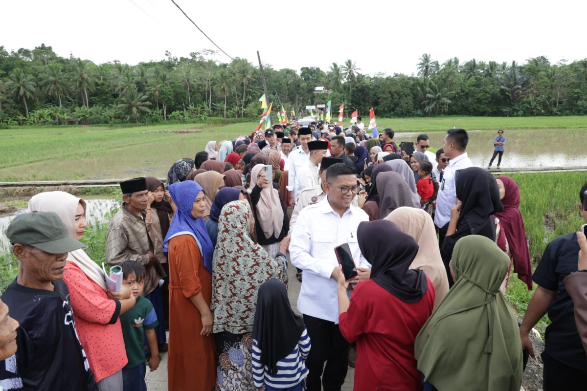 Tingkat Kepuasan Masyarakat Terhadap Kinerja Andra Soni Capai 80,9%