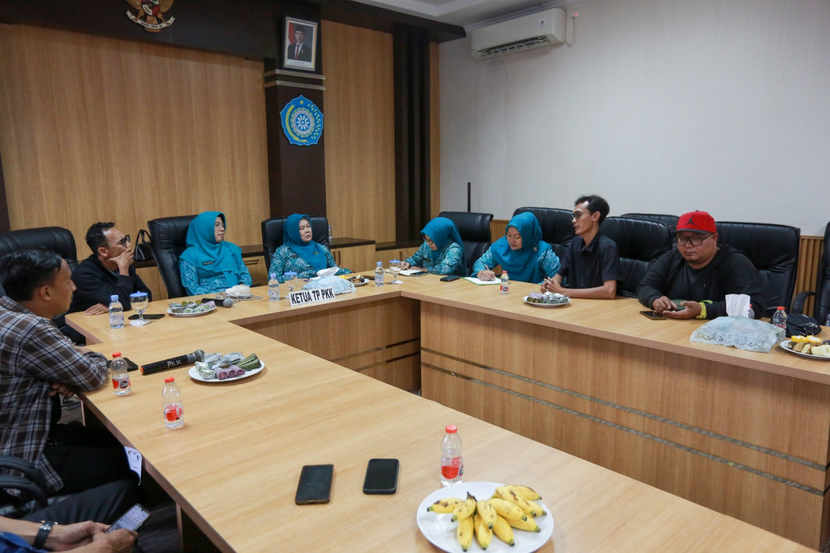 Ketua TP PKK Tinawati Andra Soni : Gerakan Literasi dan Bercerita Berikan Dampak Positif Bagi Anak