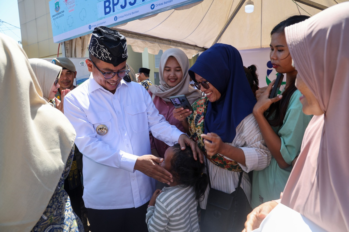Warga Citorek Tengah Antusias Sambut Peluncuran Program Gubernur Banten Andra Soni