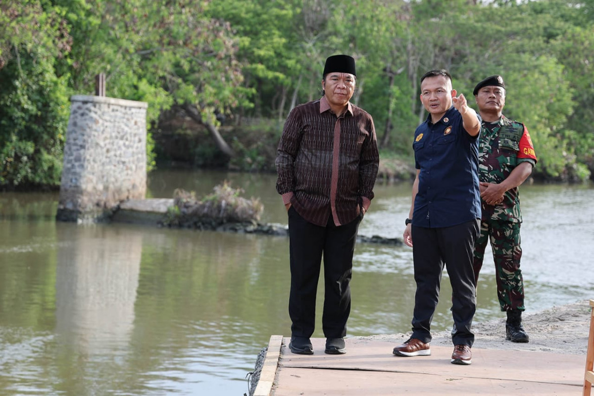 Pj Gubernur Banten Al Muktabar Sambut Kedatangan Wapres KH Ma’ruf Amin