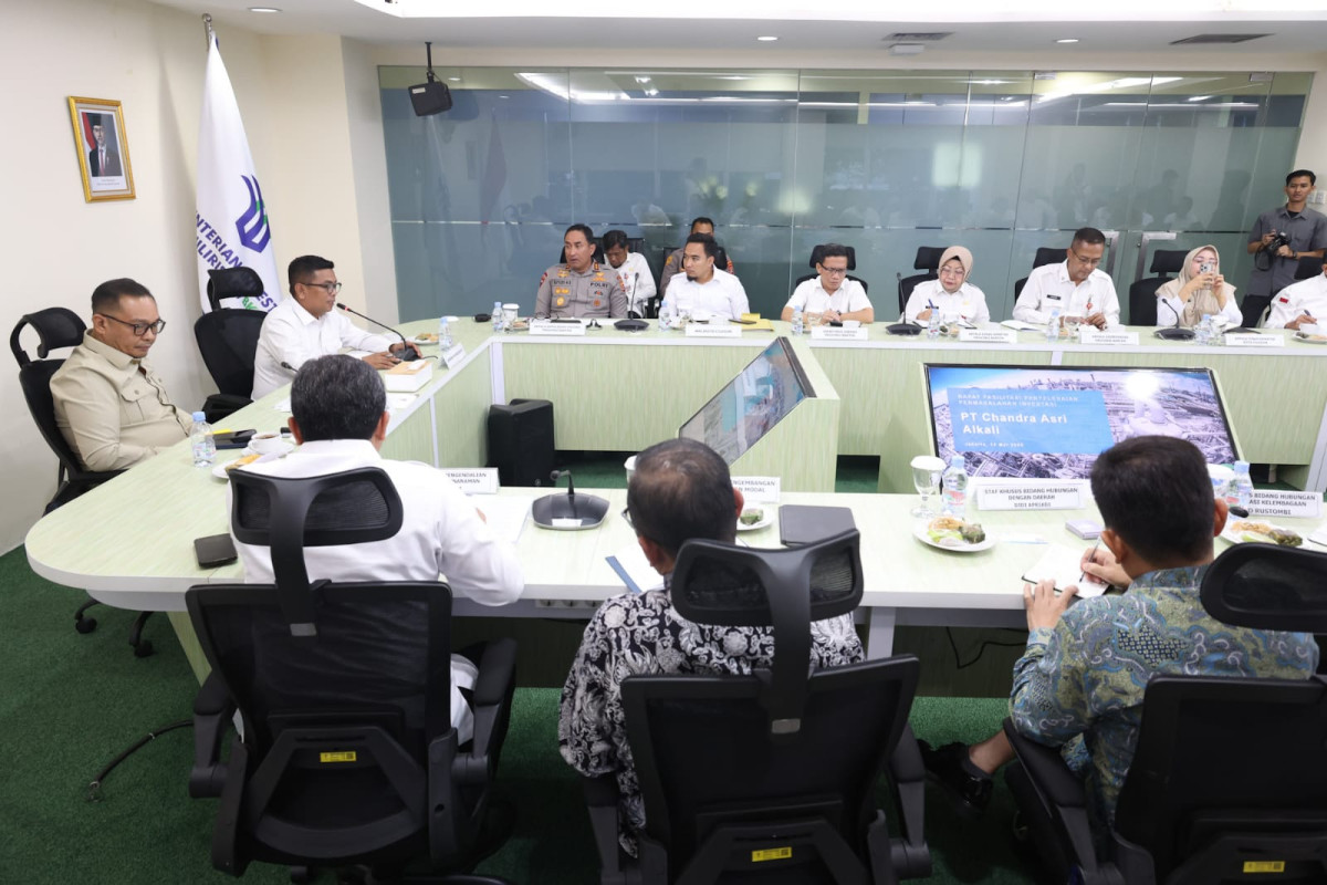 Gubernur Banten Andra Soni Rapat Fasilitasi Penyelesaian Permasalahan Investasi PT Chandra Asri Alkali